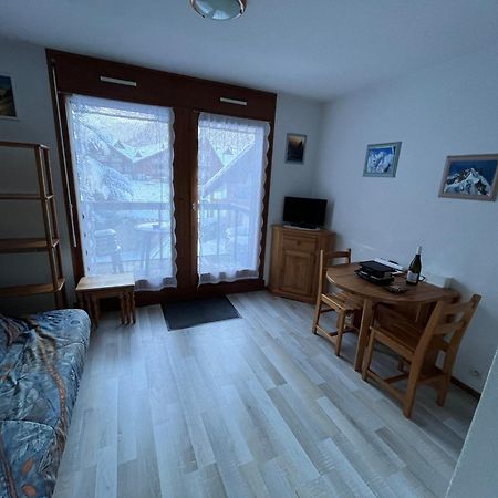 Апартаменты Aux Pieds Des Pistes En Plein Soleil Ле-Контамин-Монжуа Экстерьер фото